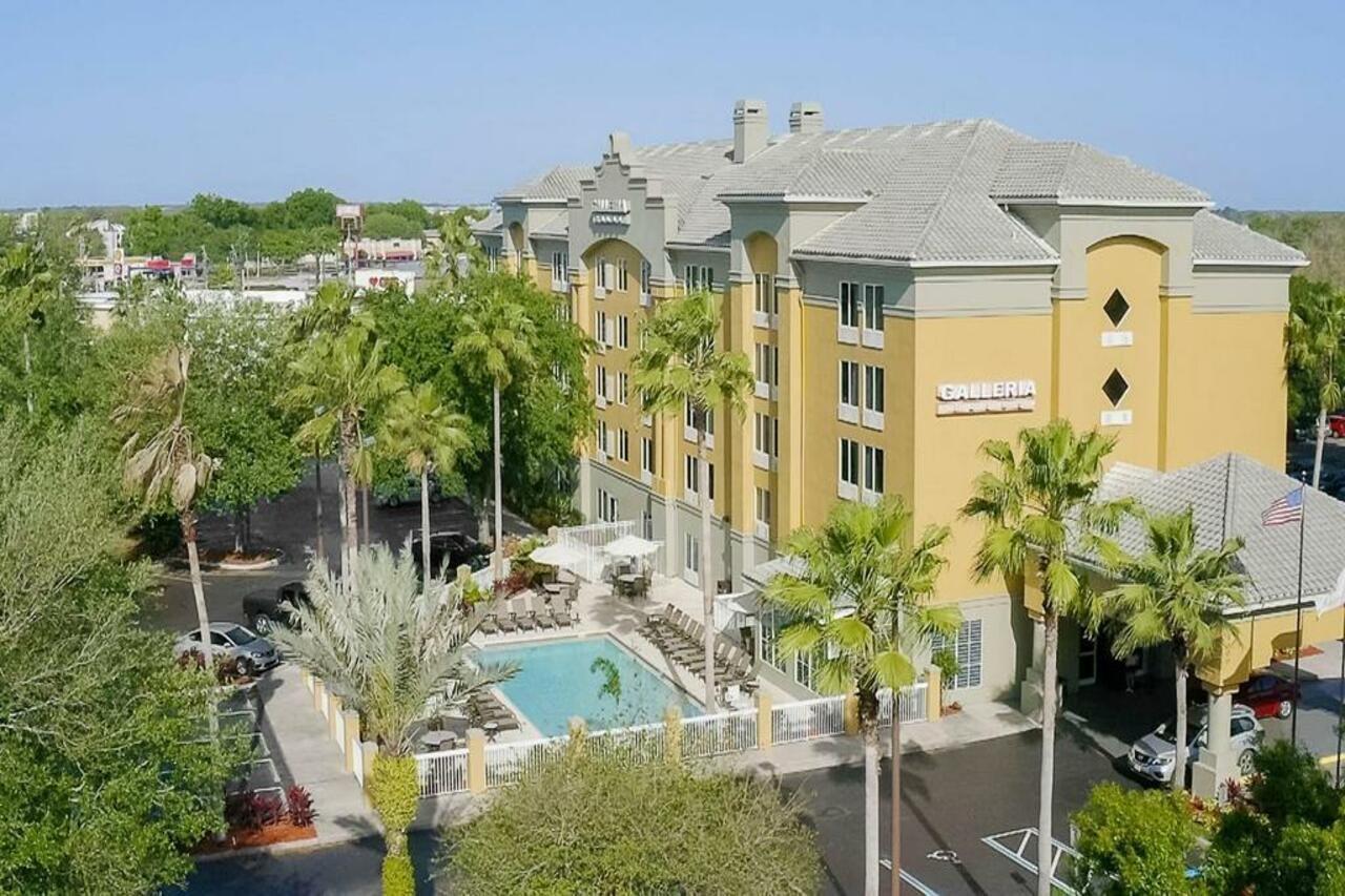 Galleria Palms Orlando - Free Theme Park Shuttles Four Corners Exterior photo