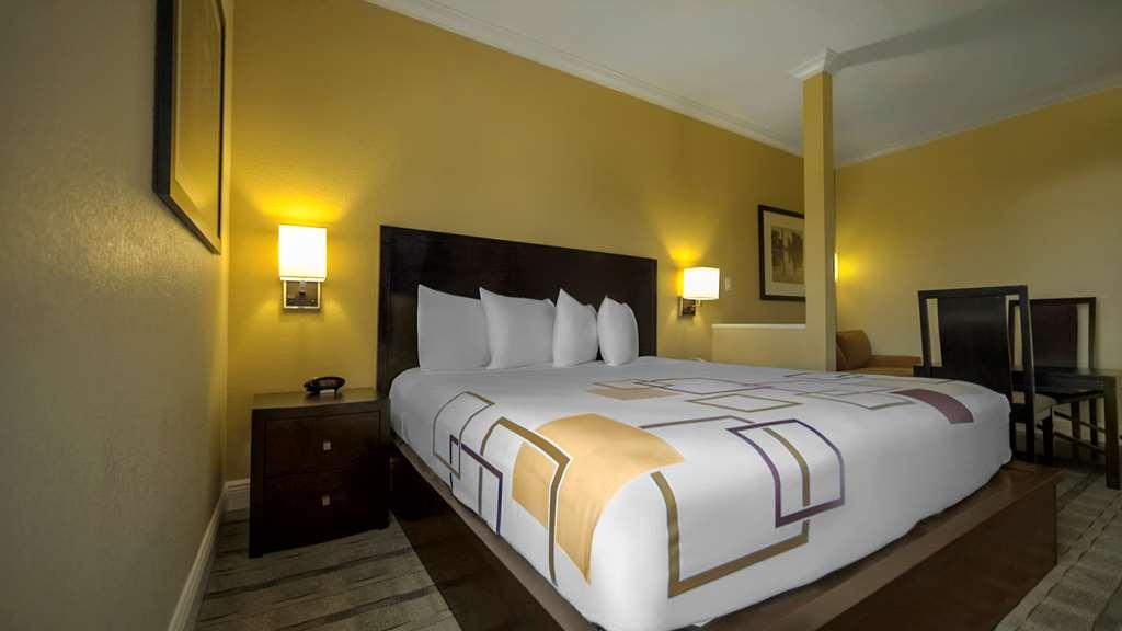 Galleria Palms Orlando - Free Theme Park Shuttles Four Corners Room photo