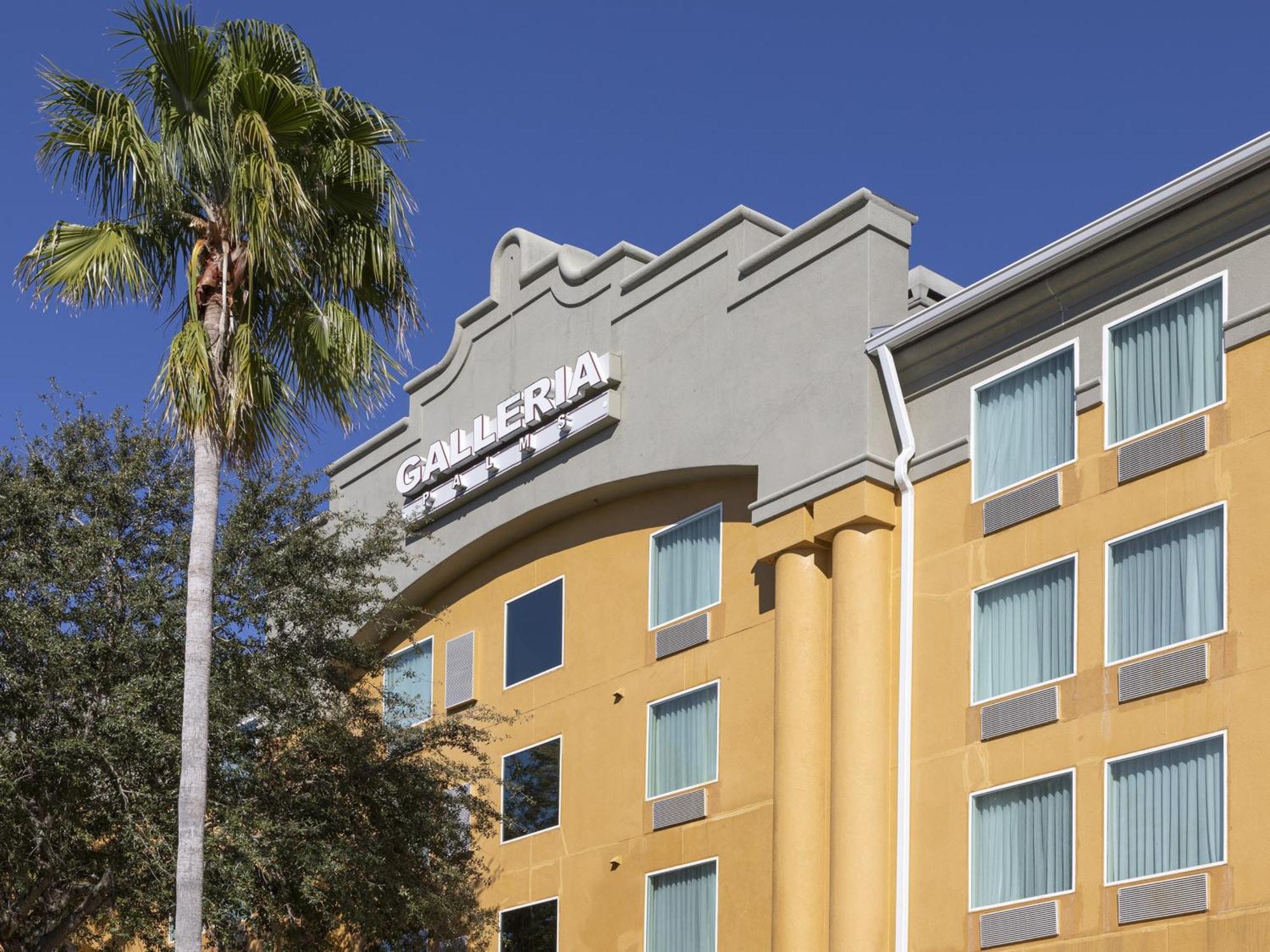 Galleria Palms Orlando - Free Theme Park Shuttles Four Corners Exterior photo