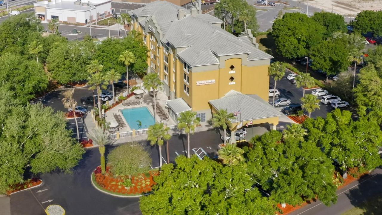 Galleria Palms Orlando - Free Theme Park Shuttles Four Corners Exterior photo